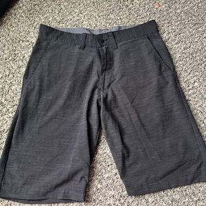 Shirts with zipper pocket